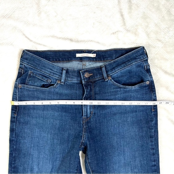 Levi’s Classic Crop Dark Wash Denim Casual High Rise Capri Denim Jeans Size 30 - Picture 11 of 16